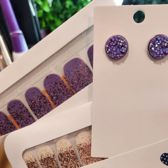 Color Street - mediterranean lavender - Picture 3 of 6